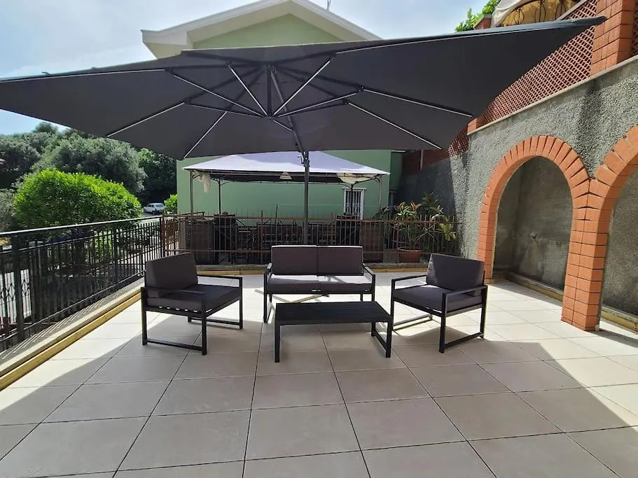 דירה ואראצה Villetta Grignetta Relax Giardino E Jacuzzi