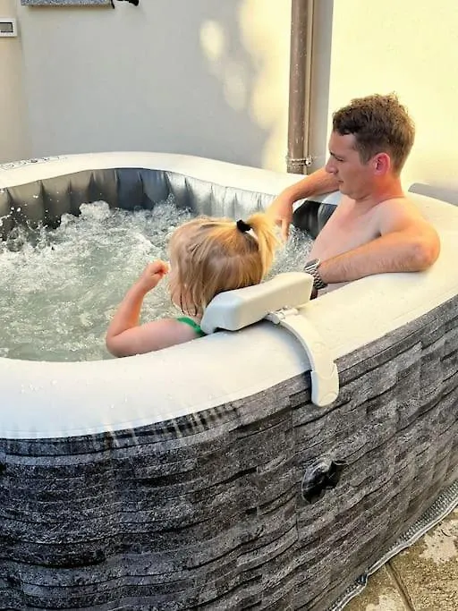 Apartment Villetta Grignetta Relax Giardino E Jacuzzi Varazze