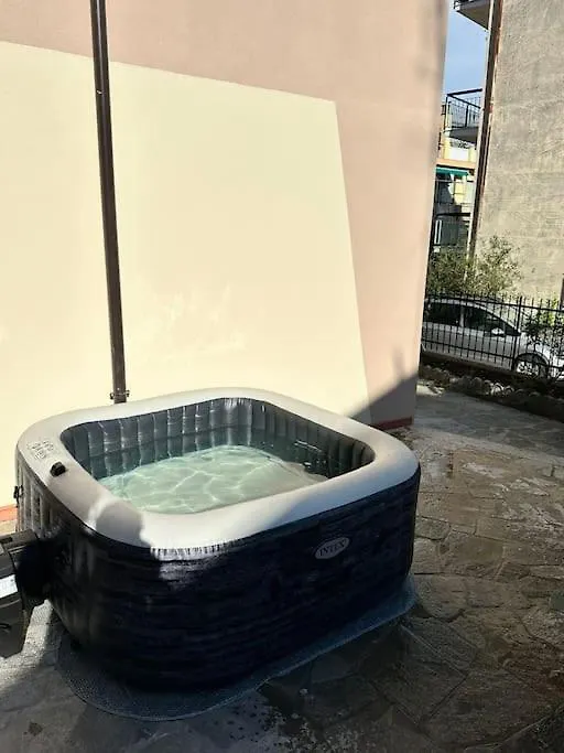 Villetta Grignetta Relax Giardino E Jacuzzi Varazze